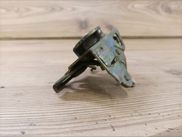 bontott LADA 2104 Jobb első Ajtózár