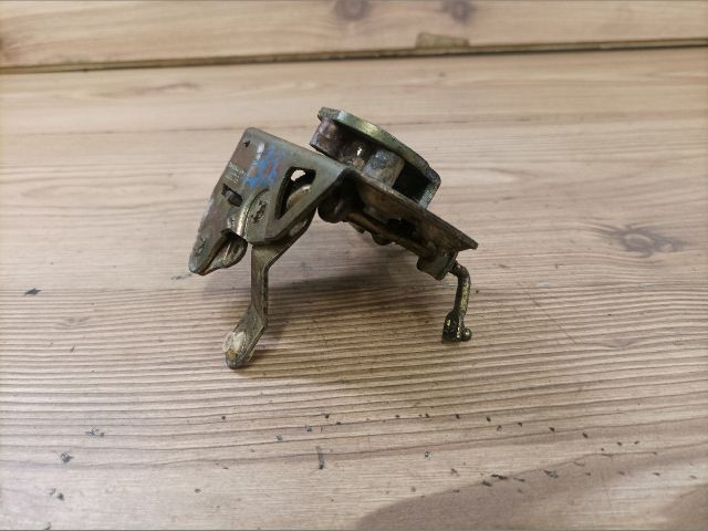 bontott LADA 2104 Jobb első Ajtózár