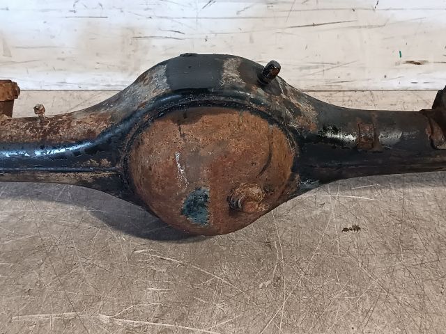 bontott LADA 2105 Hátsó Híd (Dobfékes)