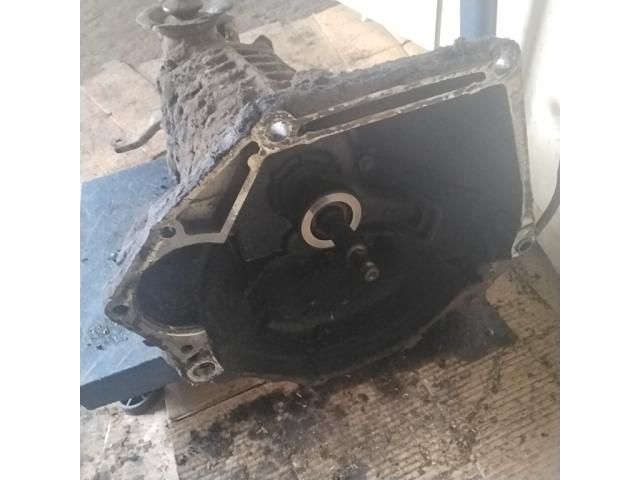 bontott LADA 2105 Váltó (Mechanikus)