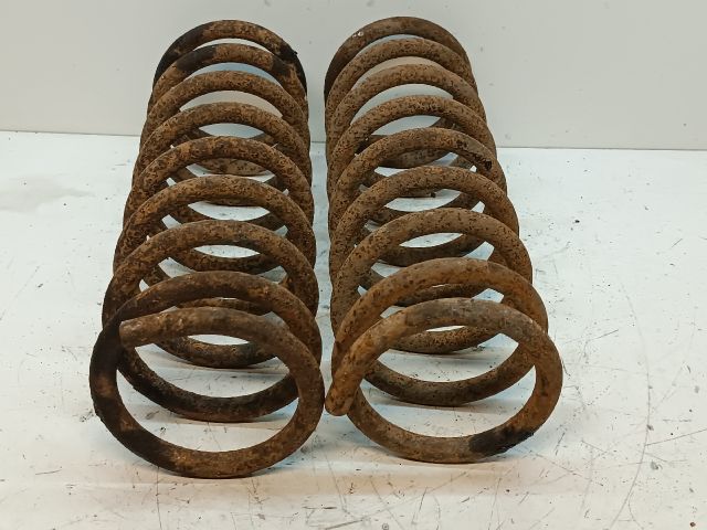 bontott LADA 2105 Első Rugó Pár