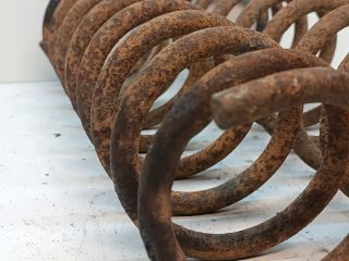 bontott LADA 2105 Első Rugó Pár