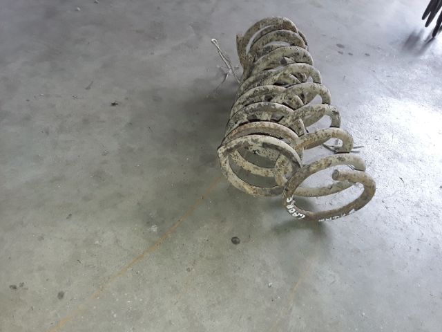 bontott LADA 2105 Első Rugó Pár