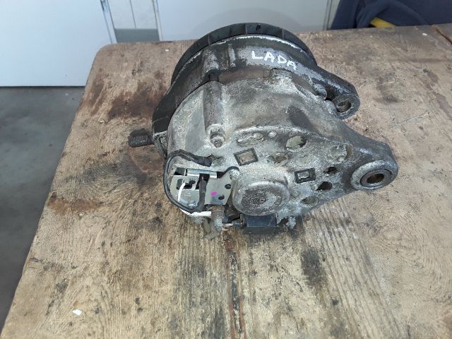 bontott LADA 2105 Generátor