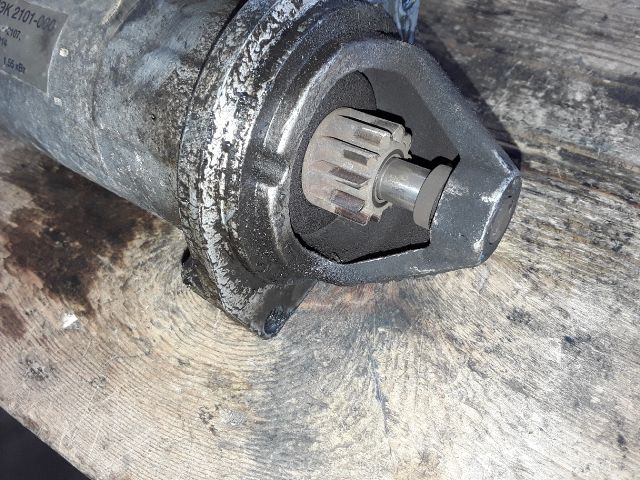 bontott LADA 2105 Önindító