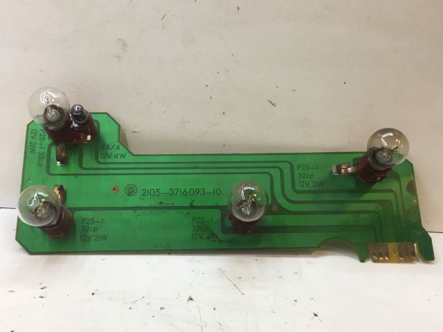 bontott LADA 2105 Bal Hátsó Lámpa Foglalat