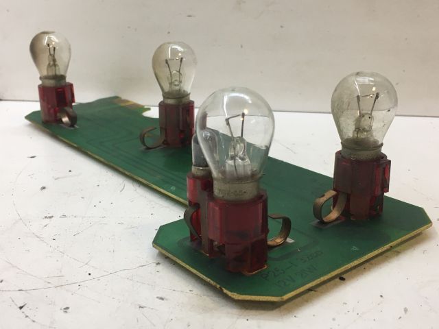 bontott LADA 2105 Bal Hátsó Lámpa Foglalat