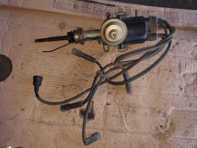 bontott LADA 2105 Gyújtáselosztó