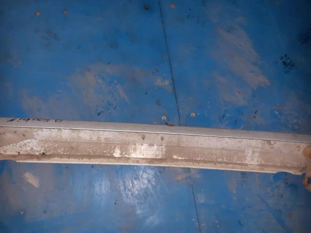 bontott LADA 2105 Hátsó Lökhárító (Üresen)