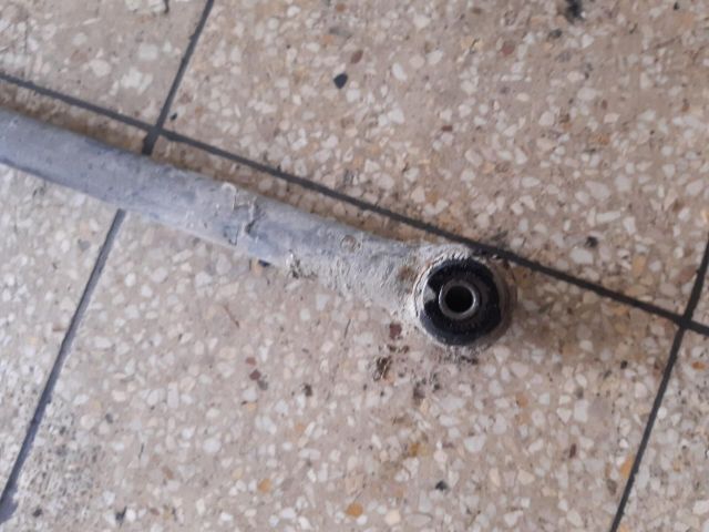 bontott LADA 2105 Hátsó Vízszintes Stabilizátor Rúd