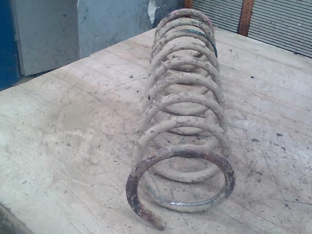 bontott LADA 2107 Hátsó Rugó