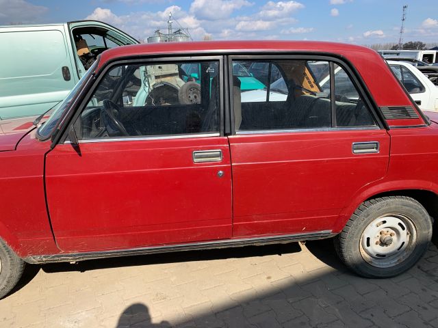 bontott LADA 2107 Leömlő (Soros)