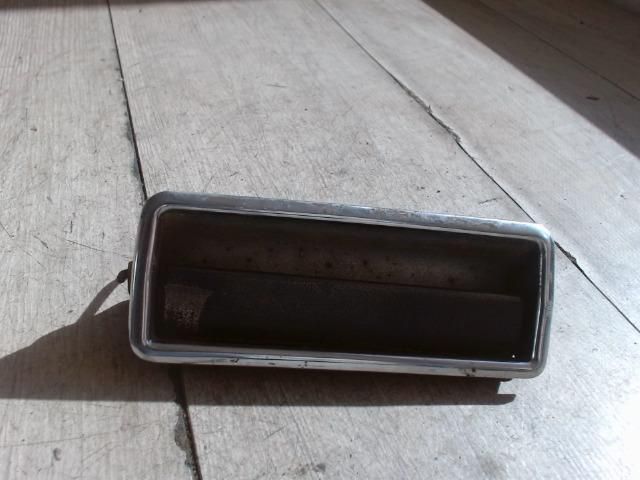 bontott LADA 2107 Bal hátsó Külső Kilincs