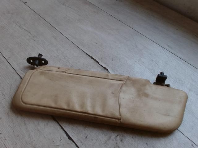 bontott LADA 2107 Bal Napellenző