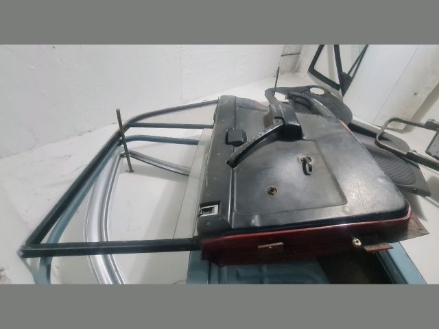 bontott LADA 2107 Jobb hátsó Ablak