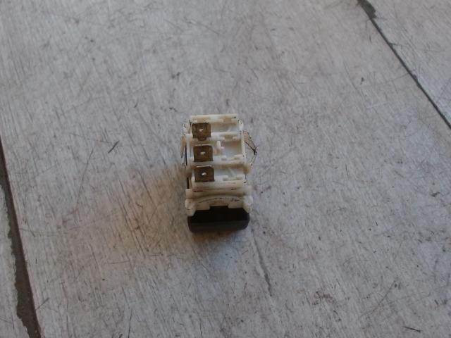 bontott LADA 2107 Kapcsoló (Magában)