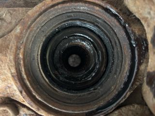 bontott LADA NIVA Bal első Kerékagy