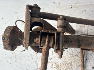 bontott LADA NIVA Hátsó Híd (Dobfékes)