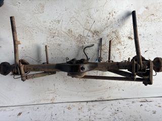 bontott LADA NIVA Hátsó Híd (Dobfékes)