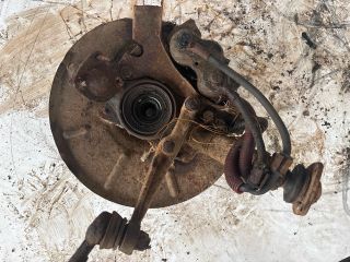 bontott LADA NIVA Jobb első Kerékagy