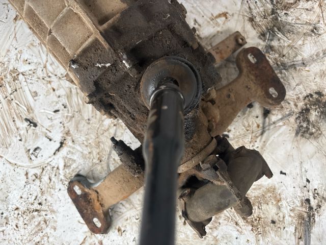 bontott LADA NIVA Váltó (Mechanikus)