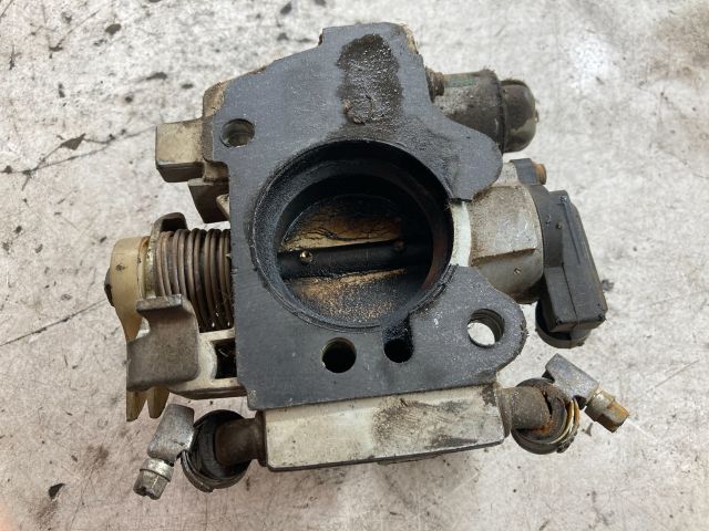 bontott LADA NIVA Fojtószelep (Mechanikus)