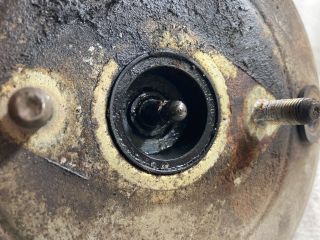 bontott LADA NIVA Fékrásegítő