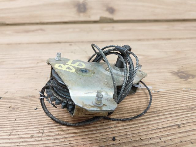 bontott LADA NIVA Bal első Ablakemelő Szerkezet (Mechanikus)