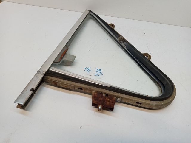 bontott LADA NIVA Bal első Fixüveg (Ajtóban)