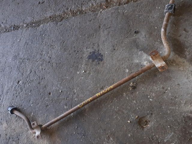 bontott LADA NIVA Első Vízszintes Stabilizátor Rúd