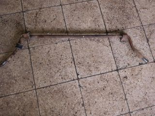 bontott LADA NIVA Első Vízszintes Stabilizátor Rúd