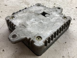 bontott LADA NIVA Gyújtó Elektronika