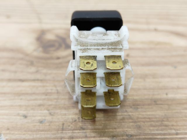 bontott LADA NIVA Hátsó Ablakmosó Kapcsoló