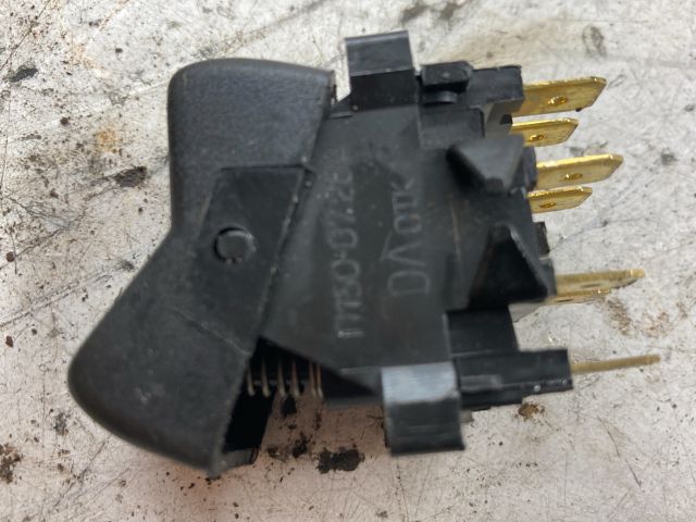 bontott LADA NIVA Hátsó Ablaktörlő Kapcsoló