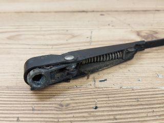 bontott LADA NIVA Hátsó Ablaktörlő Kar