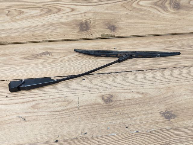 bontott LADA NIVA Hátsó Ablaktörlő Kar