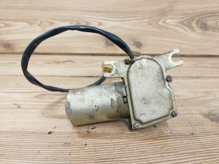 bontott LADA NIVA Hátsó Ablaktörlő Motor