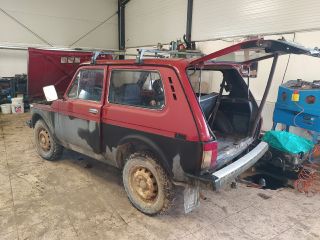 bontott LADA NIVA Hátsó Ablaktörlő Motor