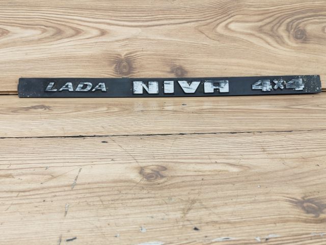 bontott LADA NIVA Hátsó Embléma