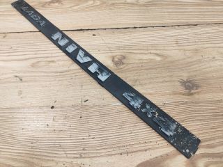 bontott LADA NIVA Hátsó Embléma