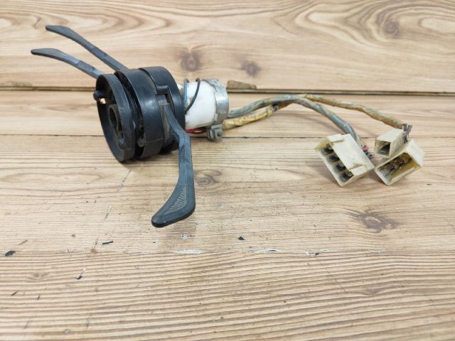 bontott LADA NIVA Komplett Kormánykapcsoló (Bajuszkapcsoló)