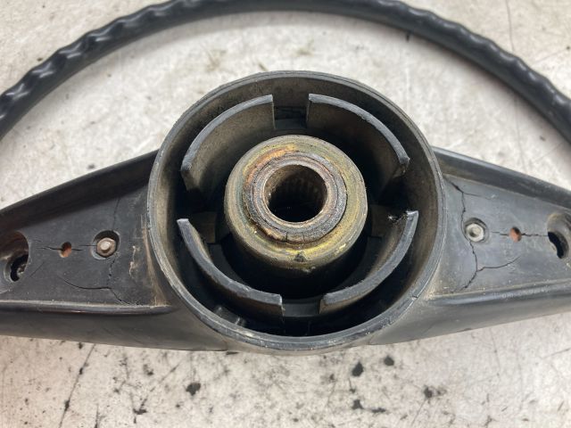 bontott LADA NIVA Kormány