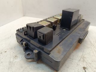 bontott LADA SAMARA Biztosítéktábla Motortér