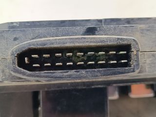 bontott LADA SAMARA Biztosítéktábla Motortér