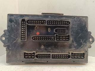 bontott LADA SAMARA Biztosítéktábla Motortér