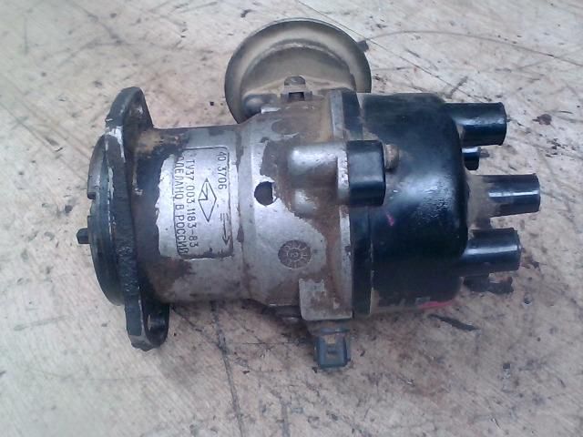 bontott LADA SAMARA Gyújtáselosztó