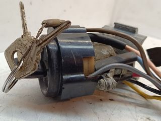 bontott LADA SAMARA Gyújtáskapcsoló