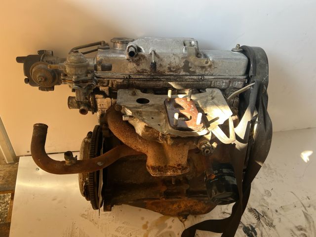 bontott LADA SAMARA Motor (Fűzött blokk hengerfejjel)