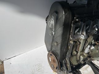 bontott LADA SAMARA Motor (Fűzött blokk hengerfejjel)