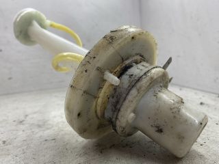 bontott LADA SAMARA Üzemanyagszint Jeladó